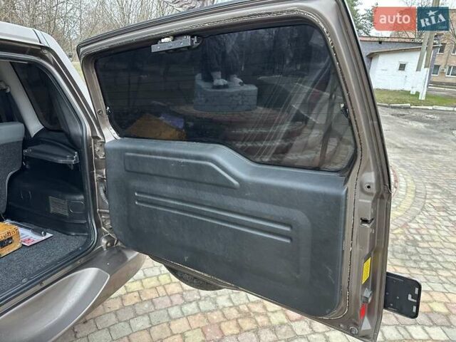 Бежевий Міцубісі Паджеро Пінін, об'ємом двигуна 1.83 л та пробігом 264 тис. км за 5750 $, фото 7 на Automoto.ua