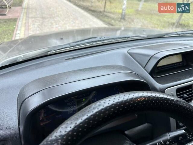 Бежевий Міцубісі Паджеро Пінін, об'ємом двигуна 1.83 л та пробігом 264 тис. км за 5750 $, фото 30 на Automoto.ua