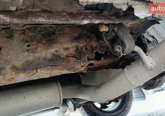 Коричневый Мицубиси Паджеро Пинин, объемом двигателя 1.83 л и пробегом 238 тыс. км за 2700 $, фото 13 на Automoto.ua