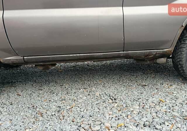 Коричневый Мицубиси Паджеро Пинин, объемом двигателя 1.83 л и пробегом 238 тыс. км за 2700 $, фото 11 на Automoto.ua