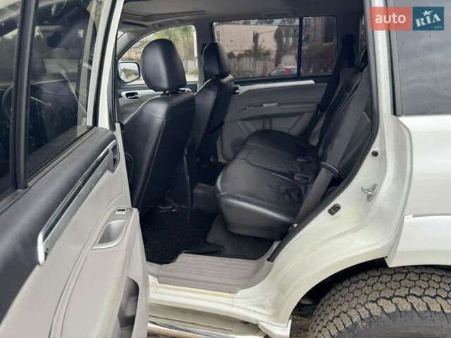 Мицубиси Паджеро Спорт 2011 в Харькове на Automoto.ua Белый Мицубиси Паджеро Спорт, объемом двигателя 2.48 л и пробегом 174 тыс. км за 15250 $, фото 10 на Automoto.ua