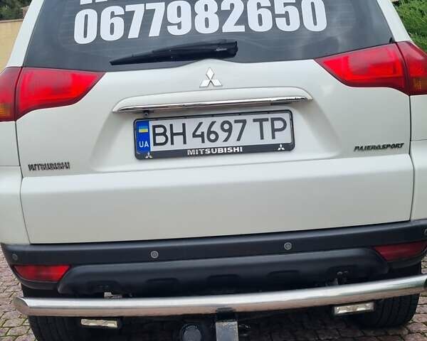 Міцубісі Паджеро Спорт 2011 у Одесі на Automoto.ua Білий Міцубісі Паджеро Спорт, об'ємом двигуна 2.48 л та пробігом 187 тис. км за 13500 $, фото 4 на Automoto.ua