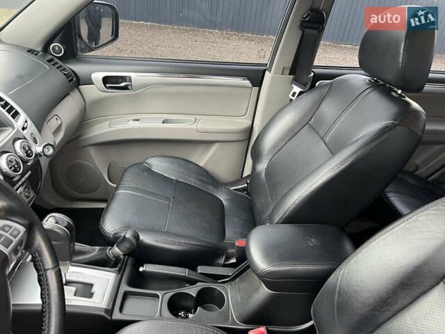 Білий Міцубісі Паджеро Спорт, об'ємом двигуна 2.48 л та пробігом 158 тис. км за 13000 $, фото 14 на Automoto.ua