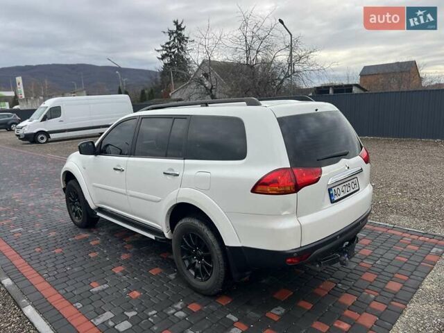 Білий Міцубісі Паджеро Спорт, об'ємом двигуна 2.5 л та пробігом 158 тис. км за 13200 $, фото 10 на Automoto.ua