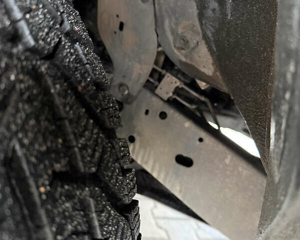 Білий Міцубісі Паджеро Спорт, об'ємом двигуна 2.48 л та пробігом 230 тис. км за 13500 $, фото 20 на Automoto.ua