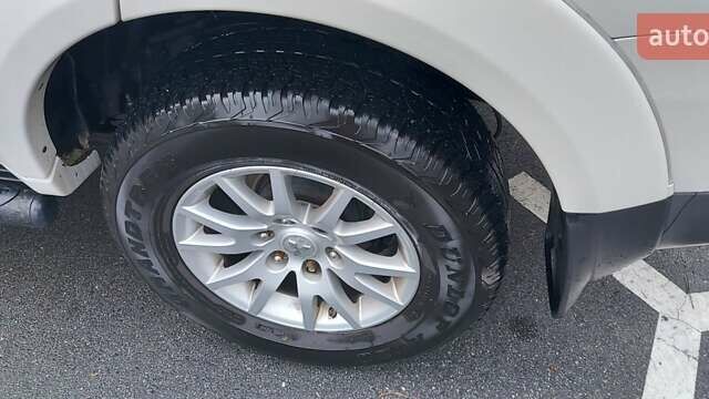 Білий Міцубісі Паджеро Спорт, об'ємом двигуна 2.48 л та пробігом 200 тис. км за 11500 $, фото 15 на Automoto.ua