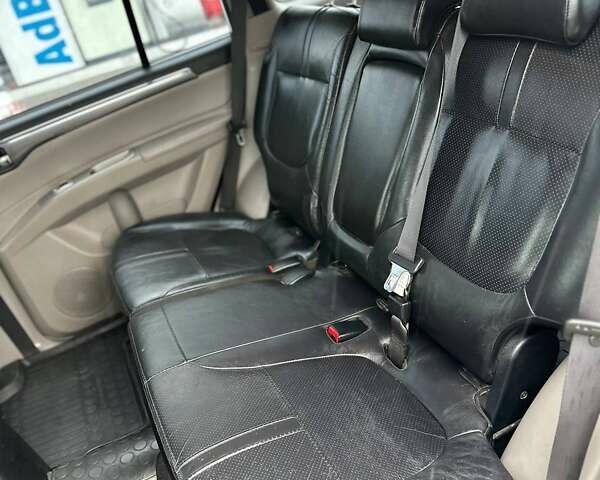 Білий Міцубісі Паджеро Спорт, об'ємом двигуна 2.48 л та пробігом 161 тис. км за 17900 $, фото 4 на Automoto.ua