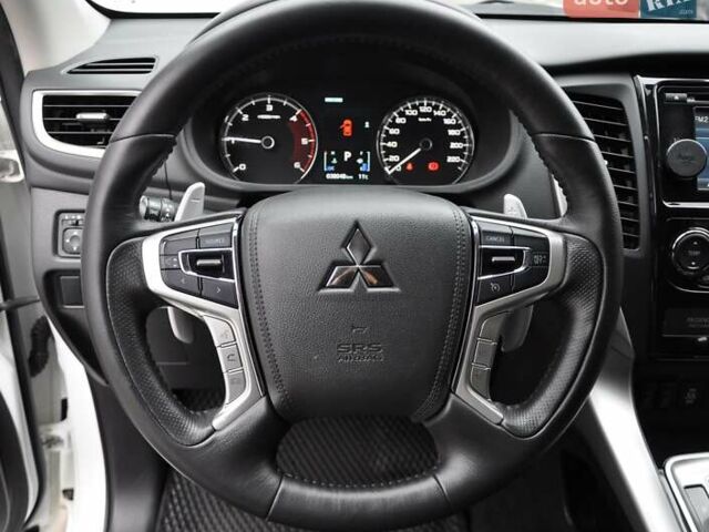 Белый Мицубиси Паджеро Спорт, объемом двигателя 2.44 л и пробегом 38 тыс. км за 26400 $, фото 30 на Automoto.ua