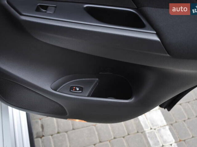 Белый Мицубиси Паджеро Спорт, объемом двигателя 2.44 л и пробегом 38 тыс. км за 26400 $, фото 19 на Automoto.ua