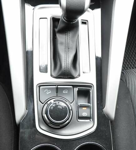 Белый Мицубиси Паджеро Спорт, объемом двигателя 2.44 л и пробегом 38 тыс. км за 26400 $, фото 38 на Automoto.ua