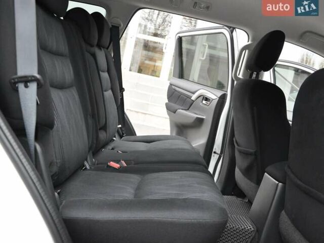 Белый Мицубиси Паджеро Спорт, объемом двигателя 2.44 л и пробегом 38 тыс. км за 26400 $, фото 17 на Automoto.ua