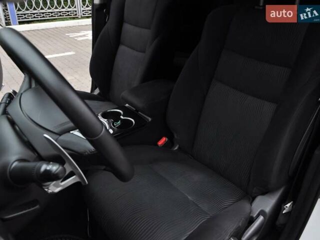 Белый Мицубиси Паджеро Спорт, объемом двигателя 2.44 л и пробегом 38 тыс. км за 26400 $, фото 27 на Automoto.ua