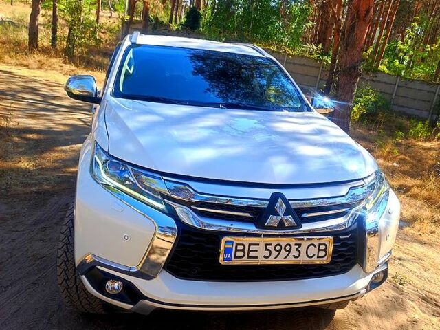 Белый Мицубиси Паджеро Спорт, объемом двигателя 2.4 л и пробегом 72 тыс. км за 24000 $, фото 6 на Automoto.ua