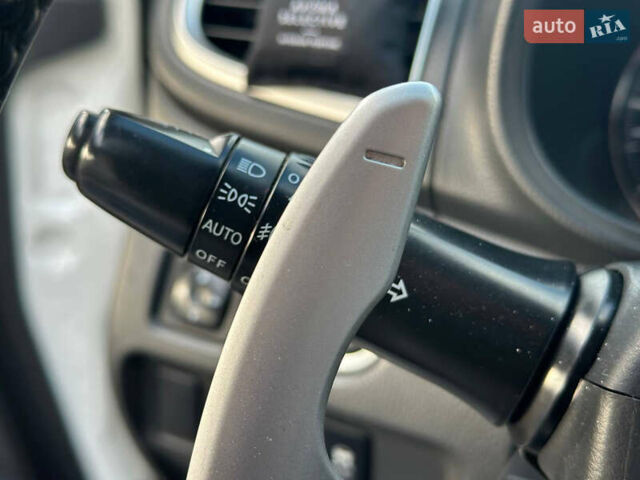 Білий Міцубісі Паджеро Спорт, об'ємом двигуна 2.44 л та пробігом 176 тис. км за 19900 $, фото 36 на Automoto.ua