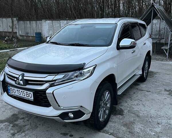 Белый Мицубиси Паджеро Спорт, объемом двигателя 2.5 л и пробегом 101 тыс. км за 26000 $, фото 12 на Automoto.ua