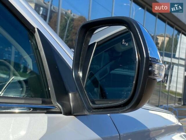 Білий Міцубісі Паджеро Спорт, об'ємом двигуна 2.44 л та пробігом 7 тис. км за 51900 $, фото 10 на Automoto.ua