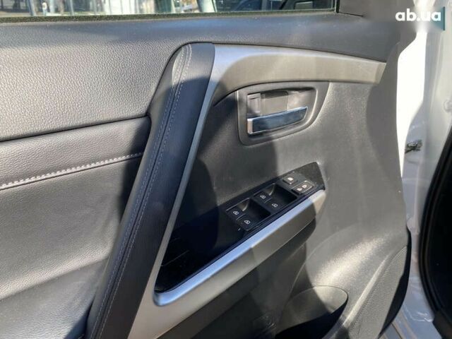 Білий Міцубісі Паджеро Спорт, об'ємом двигуна 2.4 л та пробігом 7 тис. км за 51900 $, фото 19 на Automoto.ua