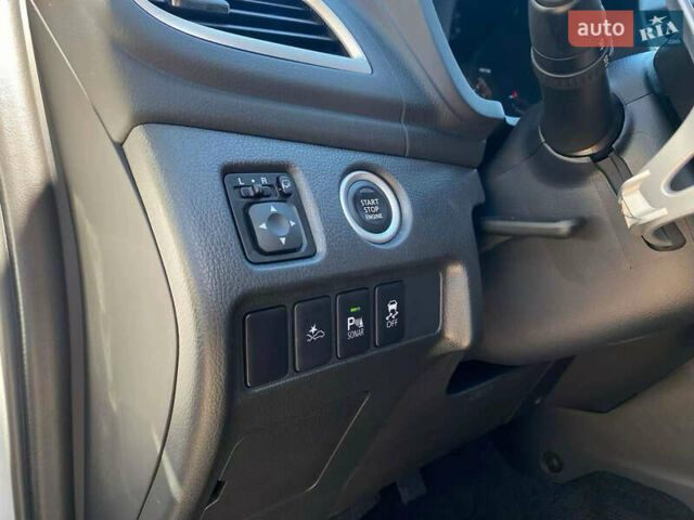 Белый Мицубиси Паджеро Спорт, объемом двигателя 2.5 л и пробегом 7 тыс. км за 49400 $, фото 25 на Automoto.ua