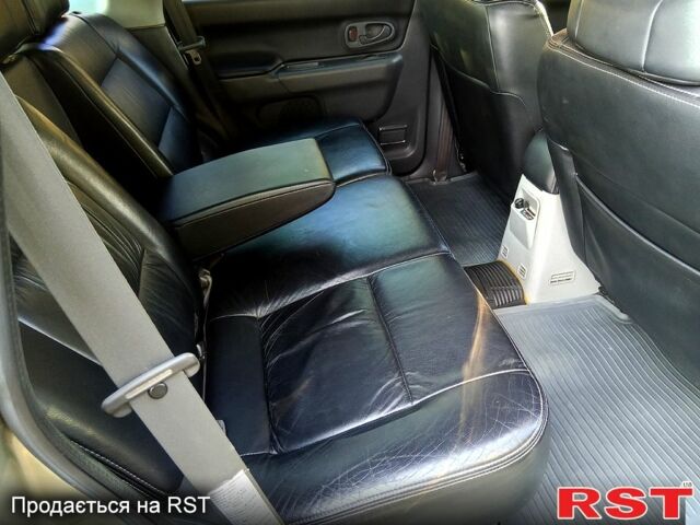 Бежевый Мицубиси Паджеро Спорт, объемом двигателя 3 л и пробегом 237 тыс. км за 8800 $, фото 6 на Automoto.ua