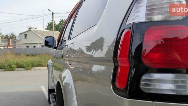 Бежевий Міцубісі Паджеро Спорт, об'ємом двигуна 3 л та пробігом 181 тис. км за 9400 $, фото 23 на Automoto.ua