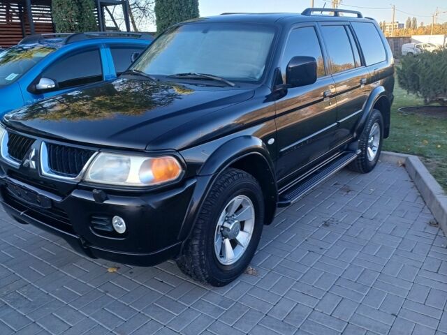 Мицубиси Паджеро Спорт 2007 в Каменце-Подольском на Automoto.ua Черный Мицубиси Паджеро Спорт, объемом двигателя 3 л и пробегом 310 тыс. км за 9000 $, фото 1 на Automoto.ua