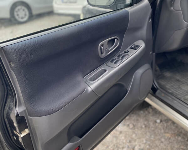 Черный Мицубиси Паджеро Спорт, объемом двигателя 3 л и пробегом 280 тыс. км за 6800 $, фото 9 на Automoto.ua