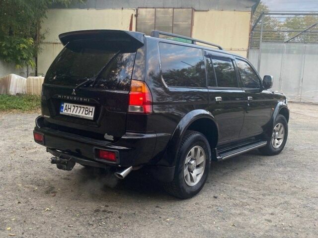 Чорний Міцубісі Паджеро Спорт, об'ємом двигуна 3 л та пробігом 280 тис. км за 4500 $, фото 4 на Automoto.ua
