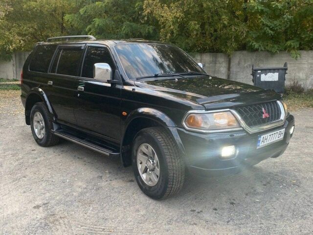 Чорний Міцубісі Паджеро Спорт, об'ємом двигуна 3 л та пробігом 280 тис. км за 4500 $, фото 2 на Automoto.ua