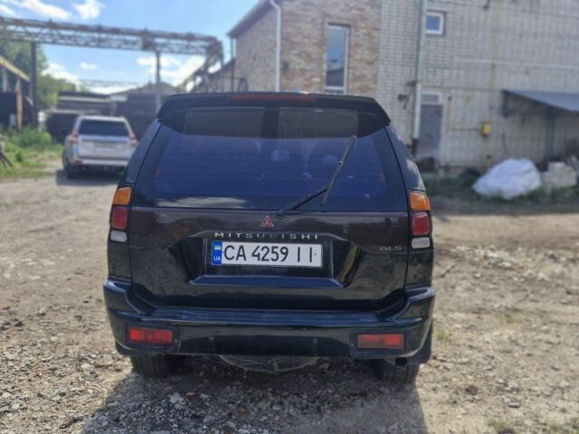 Чорний Міцубісі Паджеро Спорт, об'ємом двигуна 3 л та пробігом 278 тис. км за 6200 $, фото 3 на Automoto.ua