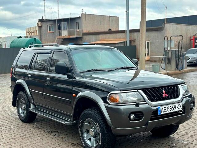 Чорний Міцубісі Паджеро Спорт, об'ємом двигуна 3 л та пробігом 270 тис. км за 6200 $, фото 2 на Automoto.ua