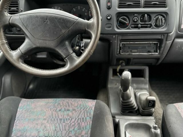 Мицубиси Паджеро Спорт 2002 в Славянске на Automoto.ua Черный Мицубиси Паджеро Спорт, объемом двигателя 2.5 л и пробегом 333 тыс. км за 3450 $, фото 10 на Automoto.ua