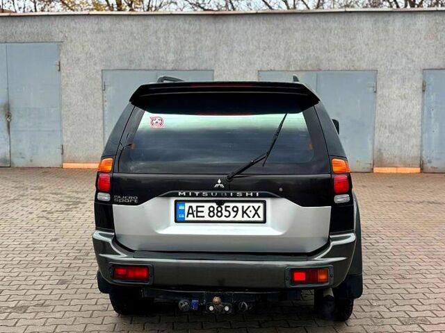 Чорний Міцубісі Паджеро Спорт, об'ємом двигуна 3 л та пробігом 270 тис. км за 6200 $, фото 4 на Automoto.ua