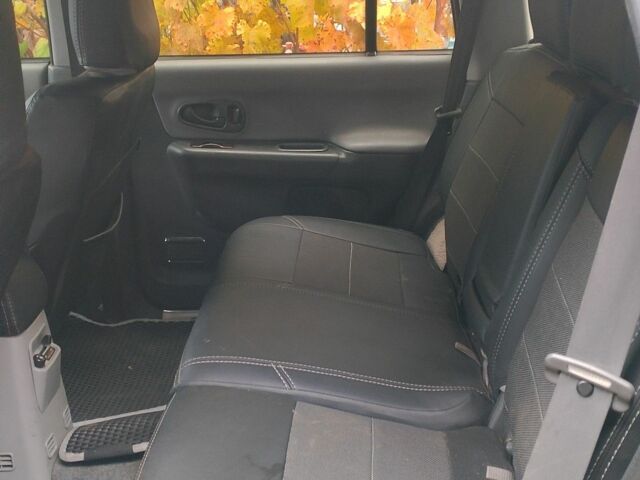 Черный Мицубиси Паджеро Спорт, объемом двигателя 3 л и пробегом 300 тыс. км за 7500 $, фото 5 на Automoto.ua