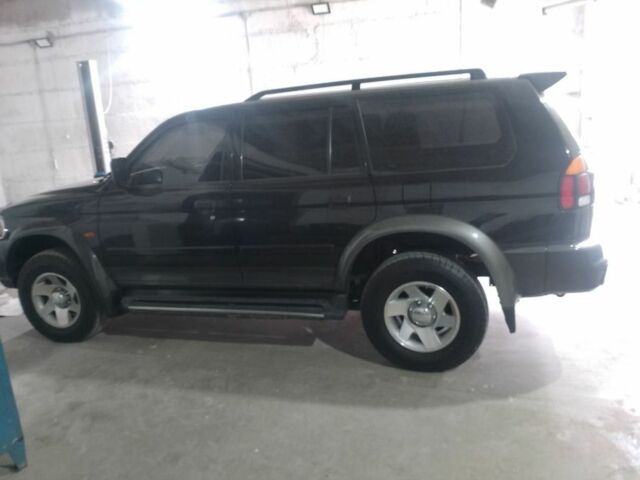 Чорний Міцубісі Паджеро Спорт, об'ємом двигуна 3 л та пробігом 3 тис. км за 7300 $, фото 1 на Automoto.ua