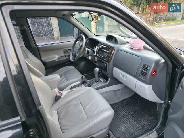 Чорний Міцубісі Паджеро Спорт, об'ємом двигуна 2.97 л та пробігом 126 тис. км за 10500 $, фото 9 на Automoto.ua