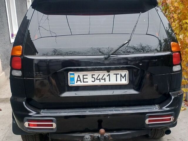 Черный Мицубиси Паджеро Спорт, объемом двигателя 3 л и пробегом 300 тыс. км за 7500 $, фото 3 на Automoto.ua