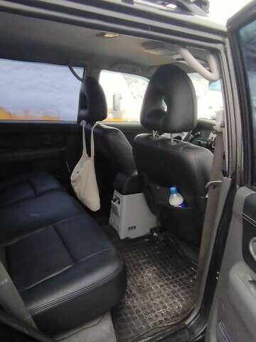 Черный Мицубиси Паджеро Спорт, объемом двигателя 3 л и пробегом 370 тыс. км за 10500 $, фото 1 на Automoto.ua