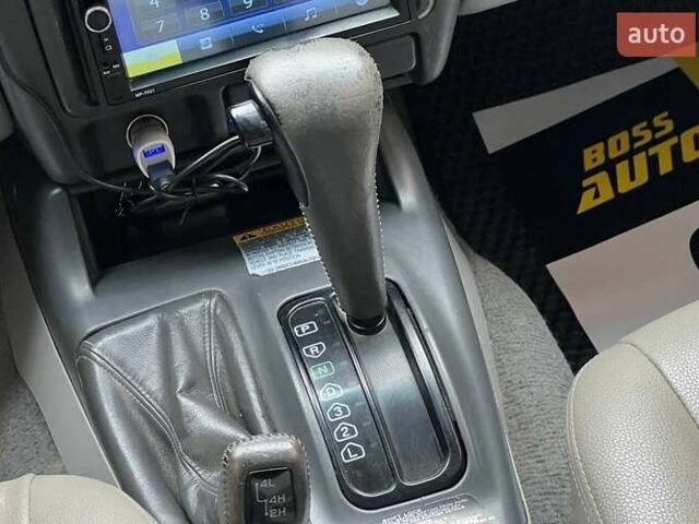 Черный Мицубиси Паджеро Спорт, объемом двигателя 3 л и пробегом 335 тыс. км за 8800 $, фото 15 на Automoto.ua