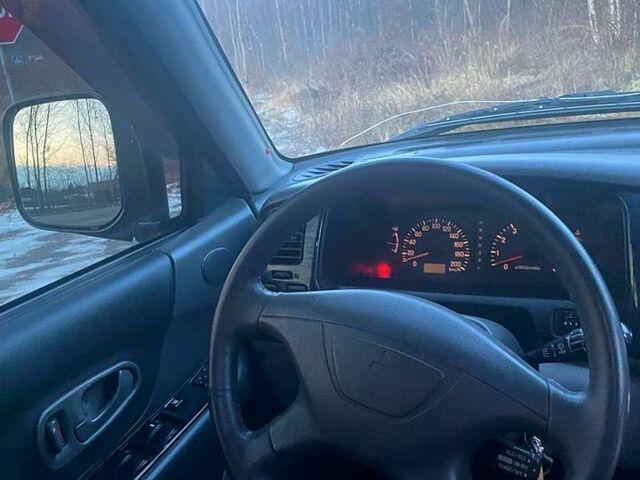 Черный Мицубиси Паджеро Спорт, объемом двигателя 3 л и пробегом 311 тыс. км за 6899 $, фото 2 на Automoto.ua