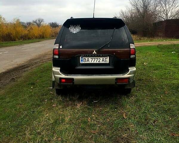 Черный Мицубиси Паджеро Спорт, объемом двигателя 3 л и пробегом 383 тыс. км за 7000 $, фото 4 на Automoto.ua