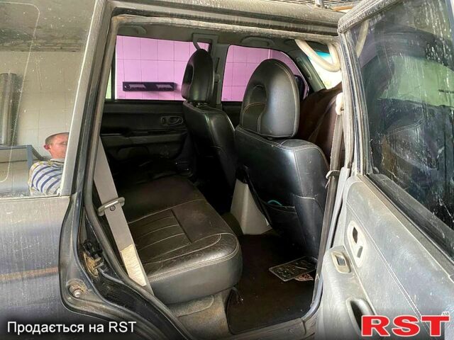 Черный Мицубиси Паджеро Спорт, объемом двигателя 3 л и пробегом 100 тыс. км за 4500 $, фото 1 на Automoto.ua