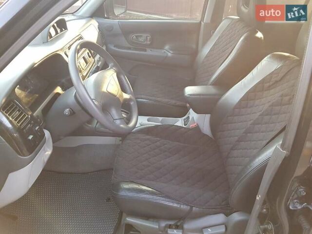 Черный Мицубиси Паджеро Спорт, объемом двигателя 3 л и пробегом 176 тыс. км за 8950 $, фото 44 на Automoto.ua