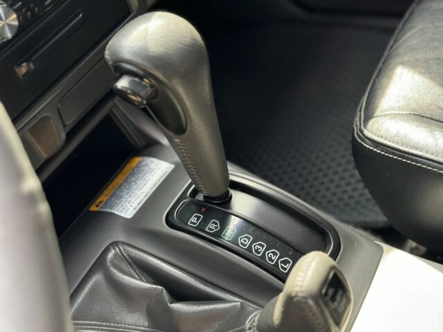 Черный Мицубиси Паджеро Спорт, объемом двигателя 3 л и пробегом 250 тыс. км за 8300 $, фото 20 на Automoto.ua