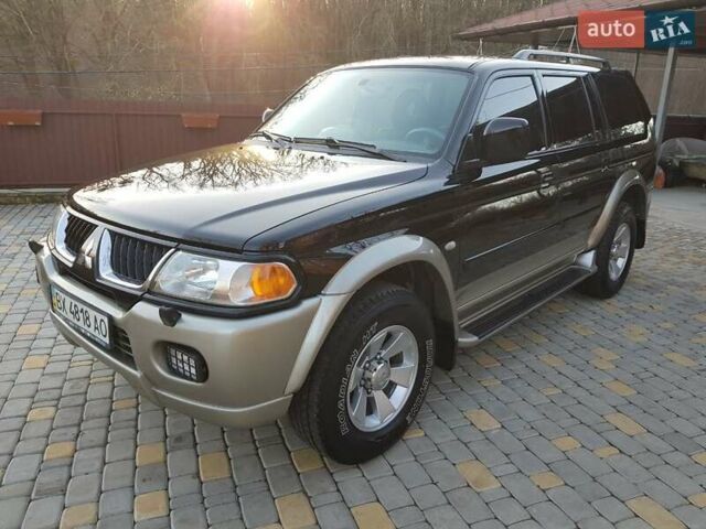 Черный Мицубиси Паджеро Спорт, объемом двигателя 3 л и пробегом 176 тыс. км за 8950 $, фото 32 на Automoto.ua