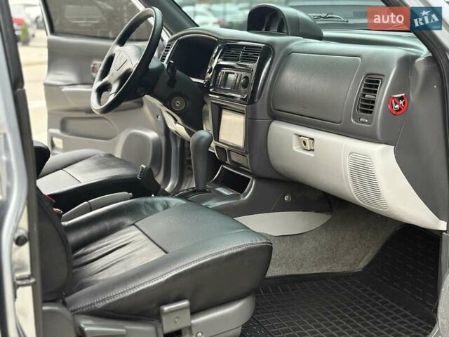 Черный Мицубиси Паджеро Спорт, объемом двигателя 2.97 л и пробегом 285 тыс. км за 7350 $, фото 32 на Automoto.ua