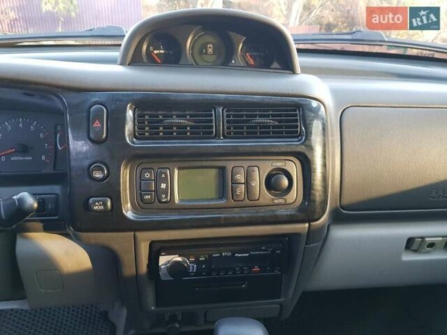 Черный Мицубиси Паджеро Спорт, объемом двигателя 3 л и пробегом 176 тыс. км за 8950 $, фото 49 на Automoto.ua