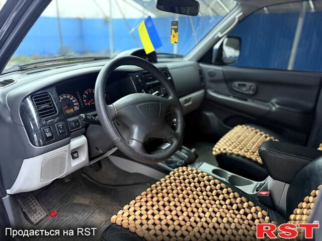 Черный Мицубиси Паджеро Спорт, объемом двигателя 3 л и пробегом 164 тыс. км за 8600 $, фото 8 на Automoto.ua