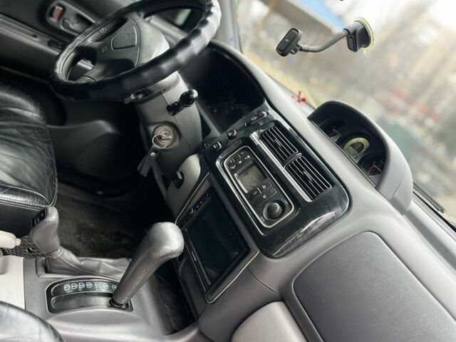 Чорний Міцубісі Паджеро Спорт, об'ємом двигуна 3 л та пробігом 200 тис. км за 5500 $, фото 8 на Automoto.ua