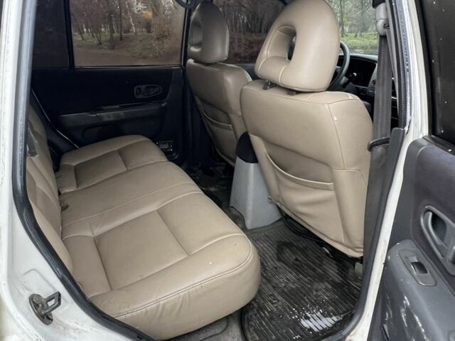 Чорний Міцубісі Паджеро Спорт, об'ємом двигуна 2.5 л та пробігом 402 тис. км за 4200 $, фото 5 на Automoto.ua