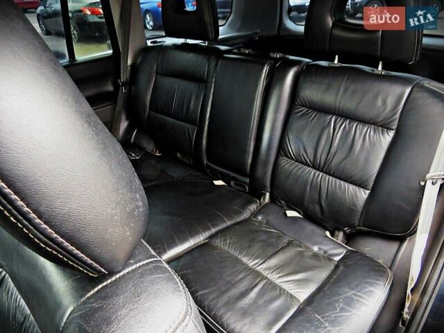 Чорний Міцубісі Паджеро Спорт, об'ємом двигуна 2.97 л та пробігом 181 тис. км за 8500 $, фото 15 на Automoto.ua